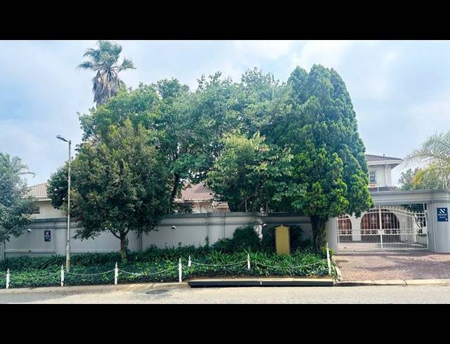 4 BEDROOM HOUSE FOR SALE IN BASSONIA